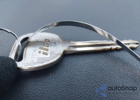 2006 Chevrolet Colorado from USA, damaged, VIN 1GCDT136668169044